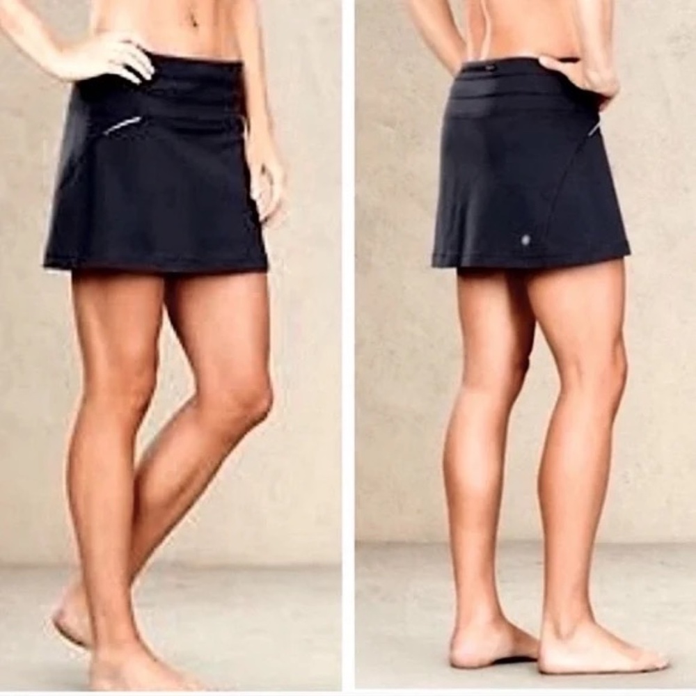 Athleta Black Relay Skort Skirt Active Wear Sz Medium